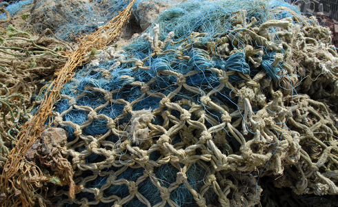Oude netten ingeleverd - (C) Healthy Seas